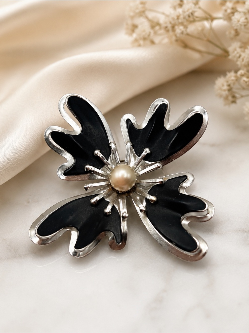 Vintage Large Mod Black & Silver Flower Brooch Statement Piece